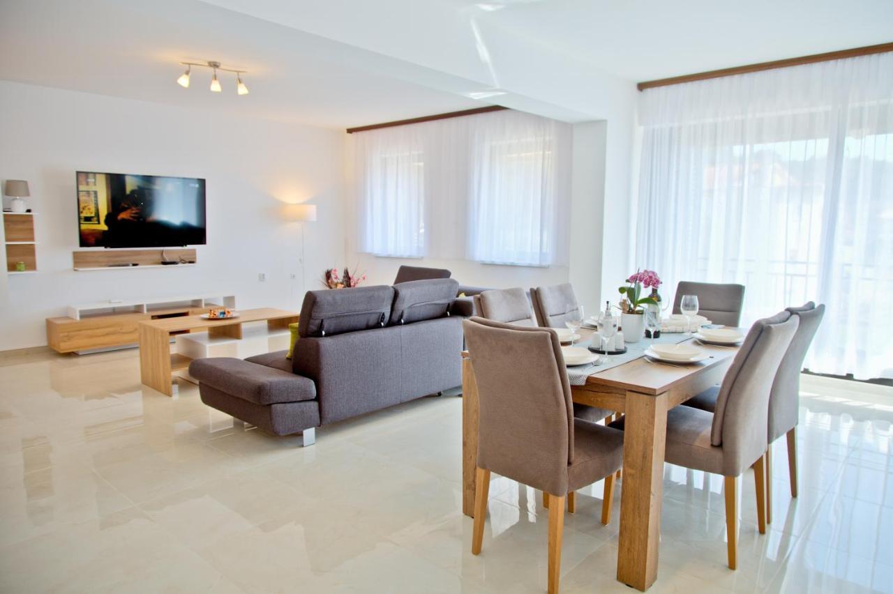 Apartment Karolina - Green Oasis Pula Zewnętrze zdjęcie