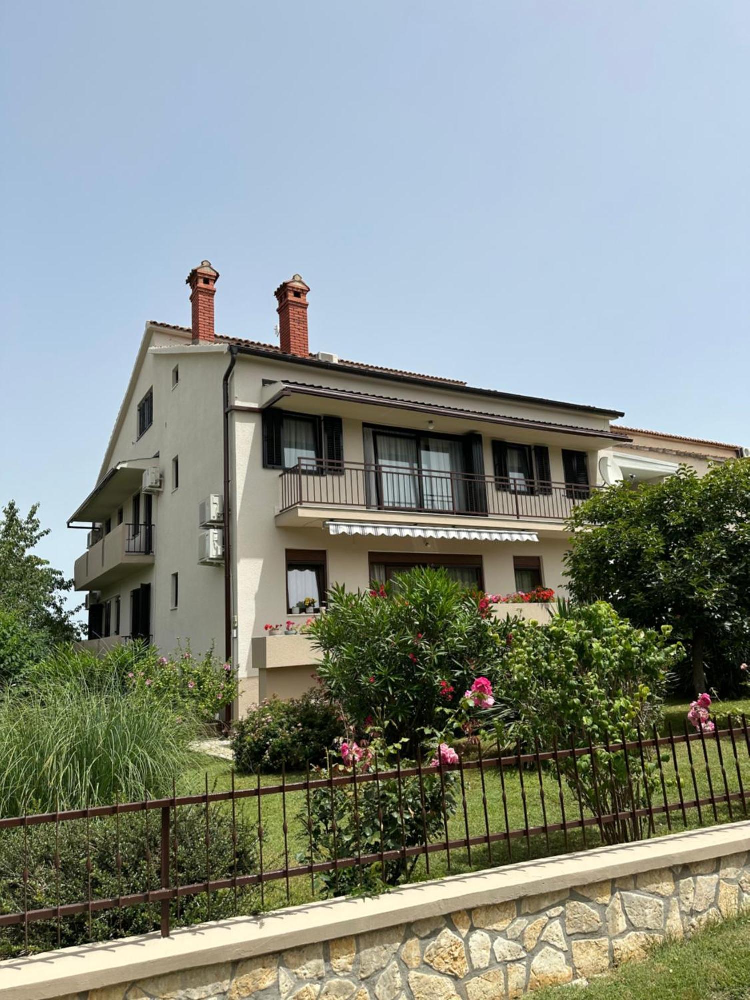 Apartment Karolina - Green Oasis Pula Zewnętrze zdjęcie