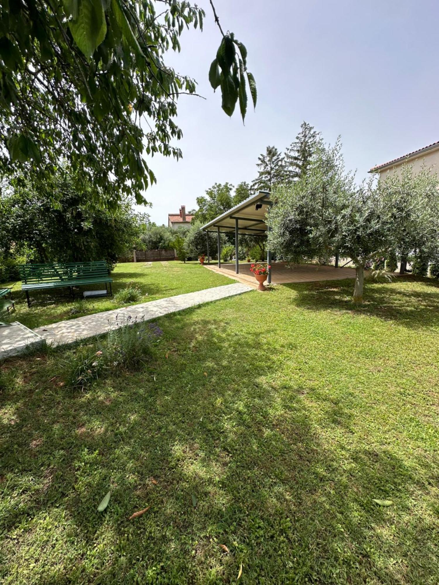Apartment Karolina - Green Oasis Pula Zewnętrze zdjęcie
